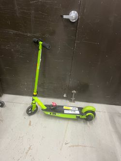 Razor Black Label E90 Electric Scooter - Green