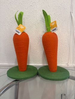 Petco Carrot Cat Sisal Scratching Post, Carrot Shape with Green Round Base