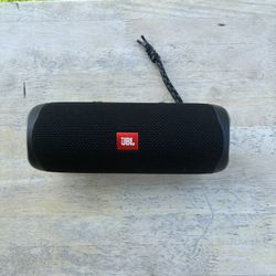 JBL FLIP5 WIRELESS BLUETOOTH SPEAKER 🔈 🔊🔈