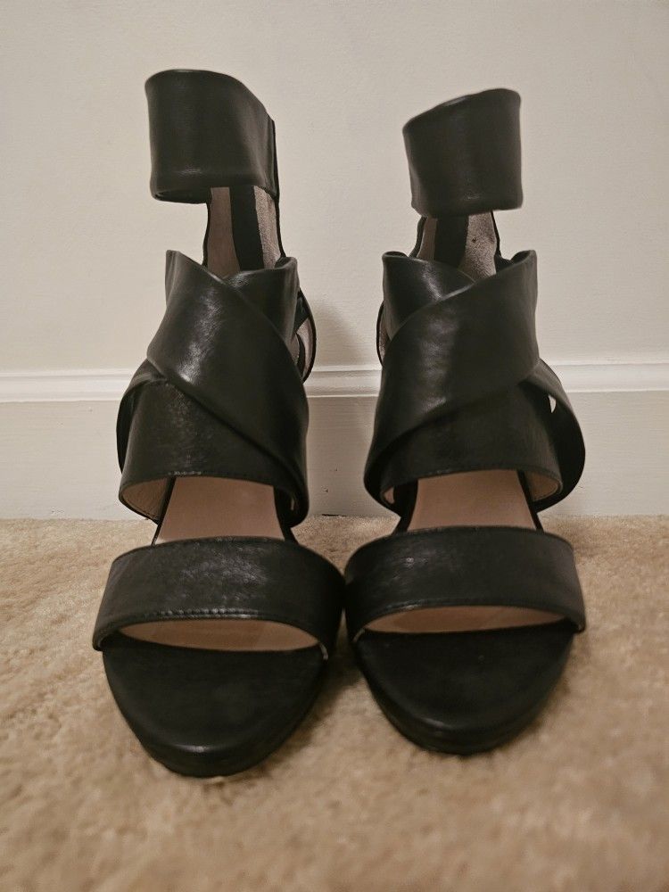 Michael Kors Black Leather Strappy Platform Heels – Women’s 9.5 US & 5 inch heel