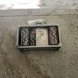 Poker Game In Glass  Carrying Case