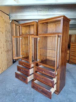 Kitchen Cabinet's $270 FIRM BOTH