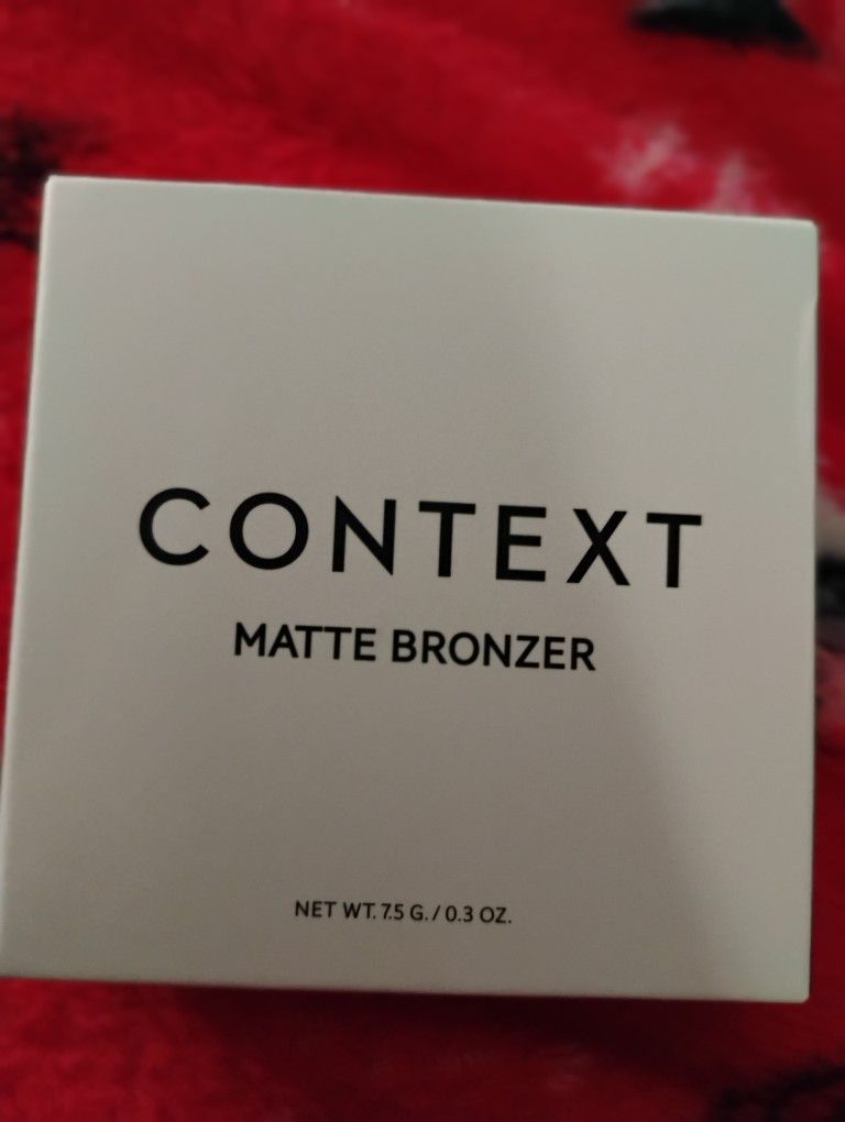 Context matte Bronzer