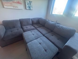 Pull out couch