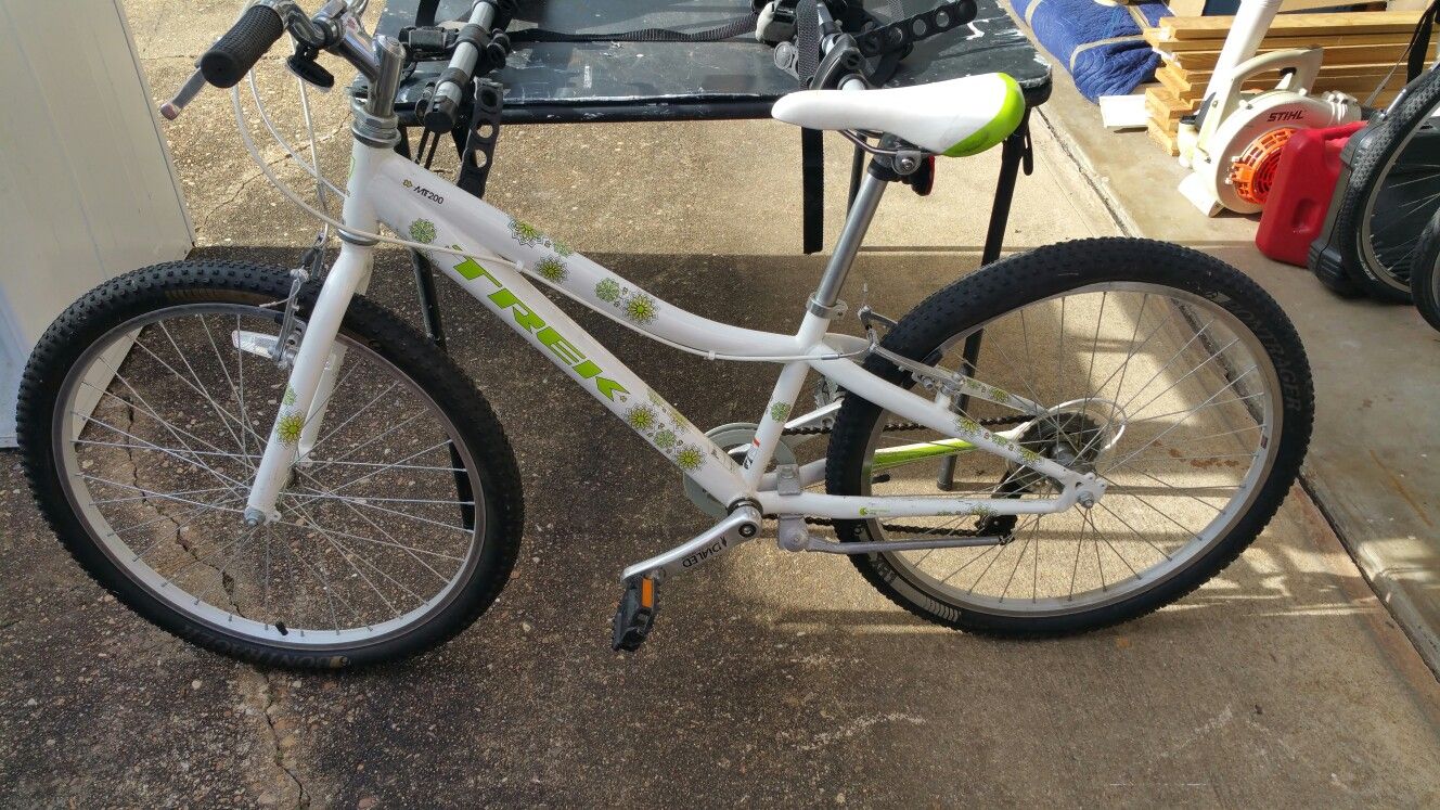 Trek Kids Mountain Bike MT200