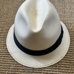 Borsalino Italy, Panama Hat, Fine Weave Mint Condition Size 61/Extra Large