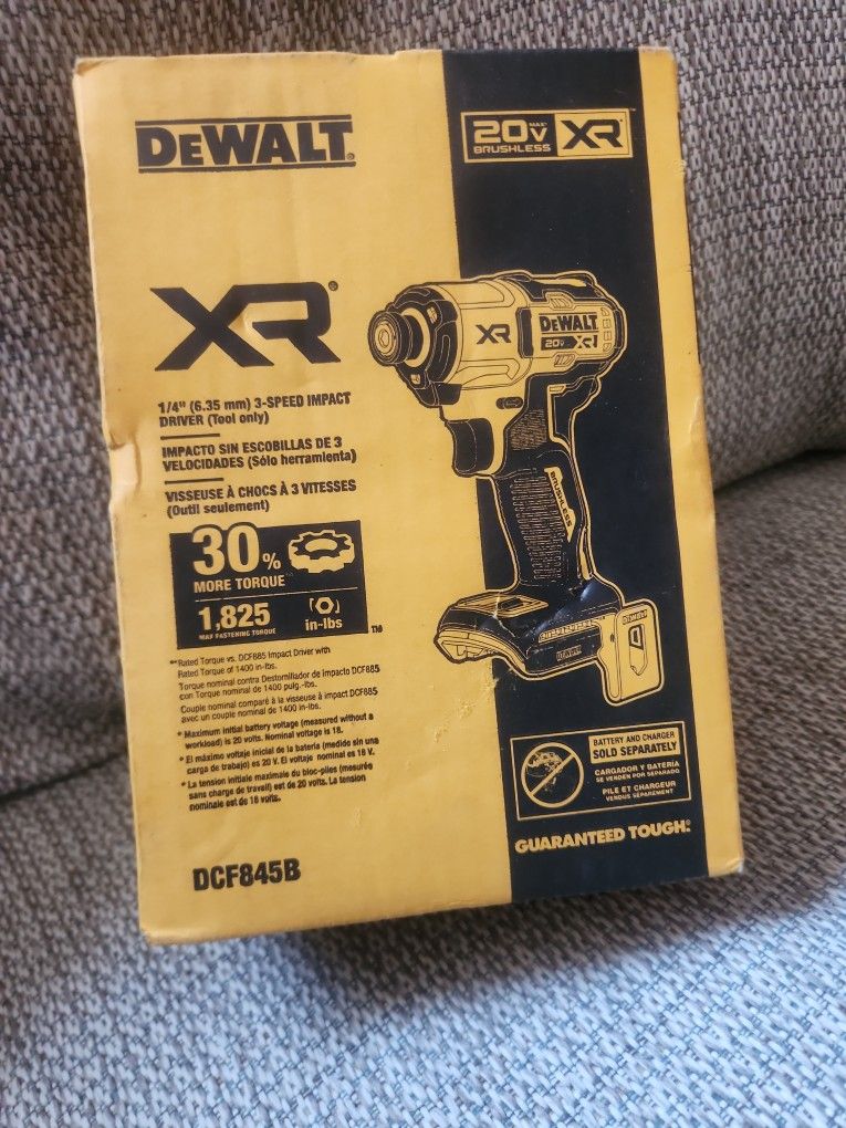 20V MAX XR Cordless Brushless 1/4 in. 3-Speed Impact Driver (Tool-Only)
by

