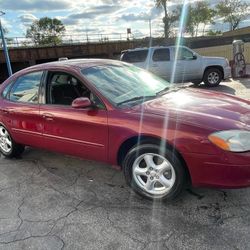 2002 Ford Taurus