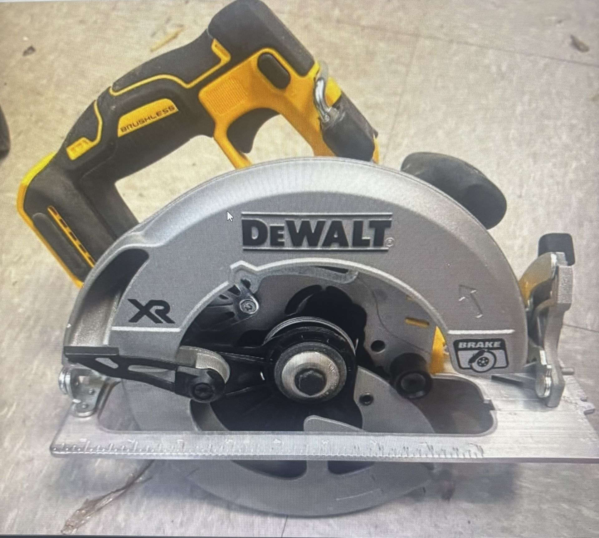 DeWalt Circular Saw DCS574B 1/4”