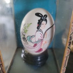 Vintage Asian Hand Painted Egg