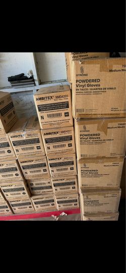 Nitrile and Vinil  gloves