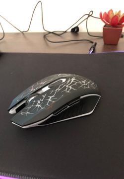 Wireless gaming mouse 7 colors