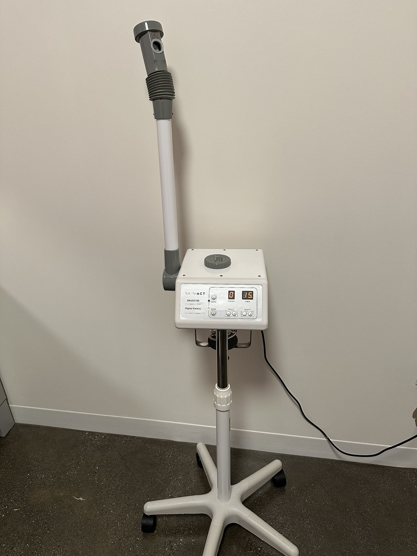 Digital Katana Facial Steamer
