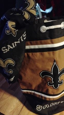 Saints Authentic Drawstring Bag With Scarf