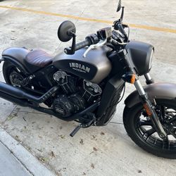 Indian  Scout Bobber 2019 