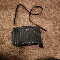 Michael Kors Purse Great Condition