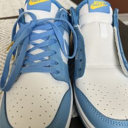 UNC Dunk Low (Reps)  Size 8 