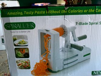 Amazing spiralized 7 Blade spiral slicer