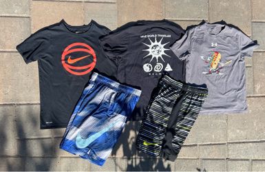 Nike Under Armor Youth XL tees & shorts BUnDLe