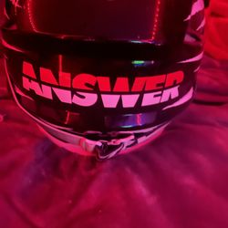 (NEW DIRT BIKE HELMET)