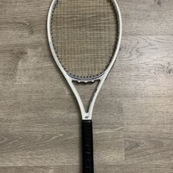 Yonex G4 1/2 Tennis Racket 