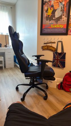 blue & black gaming chair