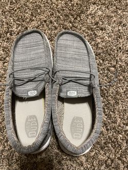 Boys Grey HeyDudes Sz 6