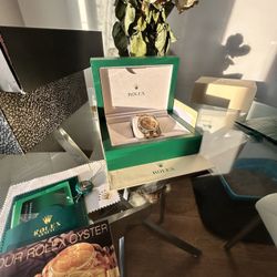 18k Yellow Gold Rolex Oyster 