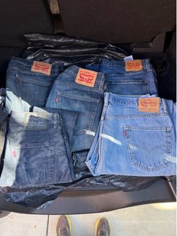 Levi’s jeans pallet men women kids new and used