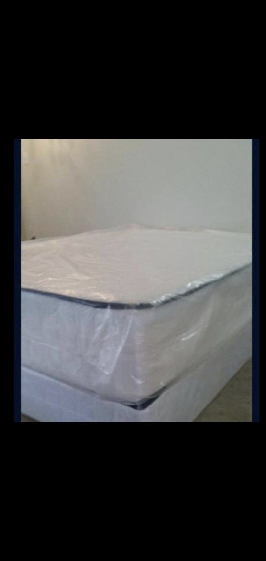 queen size new thick pillow top bed can deliver