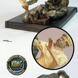 Weta Collectibles Venatosaurus Attack Statue NEW