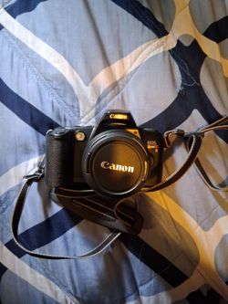 Canon eos rebelx film camera