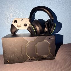 Microsoft Xbox Series X 1TB Halo Infinite Limited Edition Console