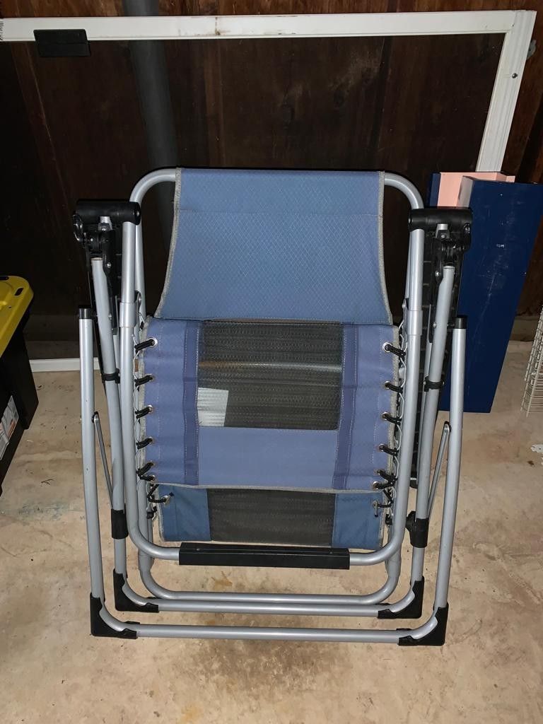 Folding Reclining Mesh Beach Chair