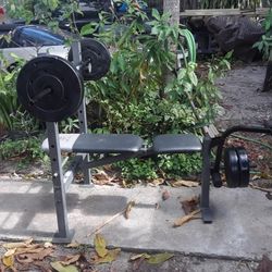 Weight Bench With Bench Press Bar