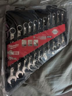 Milwaukee wrench