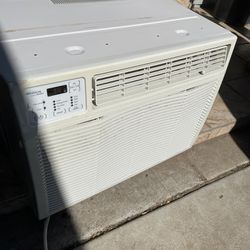 New Air Conditioner 15,000 BTU