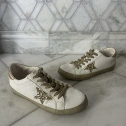 Size 8 SHUSHOP Paula Distressed White with Gold Star Sneakers