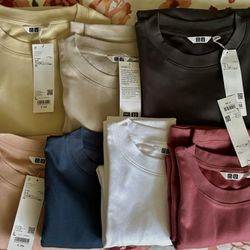 UNIQLO - Large Oversized T-shirts - DIRECTLY FROM JAPAN - LOOK IN DESCRIPTION FOR MORE PRICING INFO 