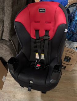 Red car seat $30 obo