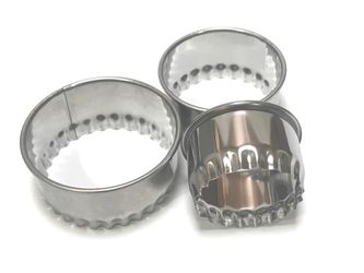 🥟🍪 Brand New 3-Piece Fluted / Crinkled Stainless Steel Pastry & Cookie Cutter Set (6cm / 7cm / 8cm)