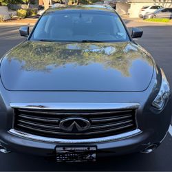 2016 Infiniti Qx70