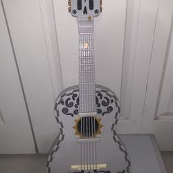 Disney Pixar Coco Miguel Toy 25” Guitar 2017 (Not Working) 