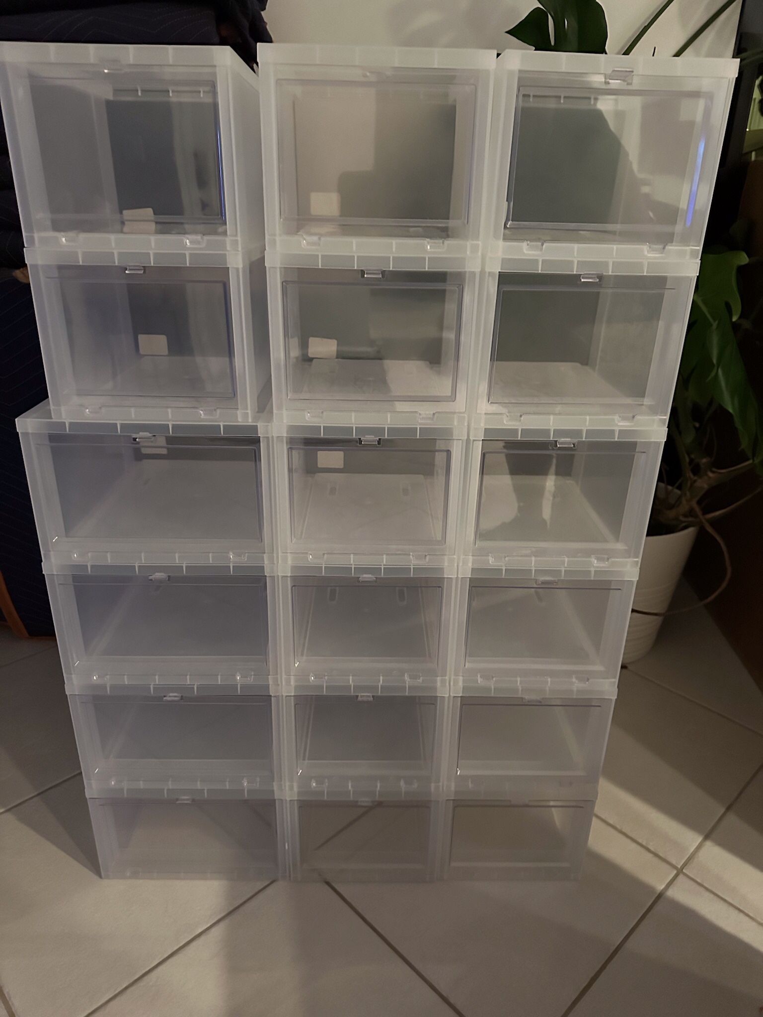 Drop-Front Shoe Box