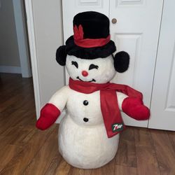 Vintage 7up Snowman Plushy 3’ High! Rare And Collectible 