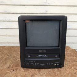 Toshiba crt tv vcr combo 9" 
