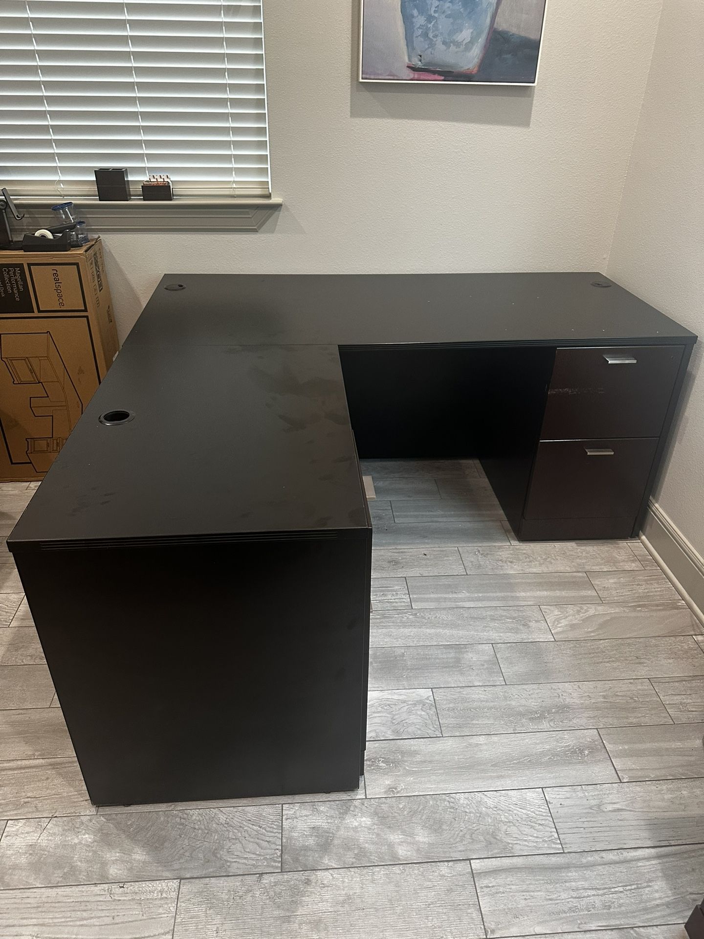 OFFICE/HOME DESK L-SHAPE DESK