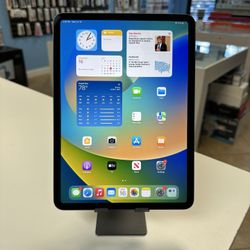 iPad Pro 11” Inch Space Gray 64GB With iOS 16.3.1