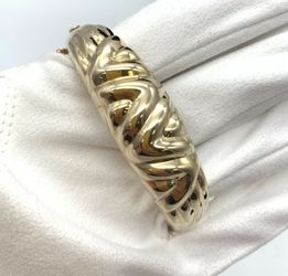Ladies bangle #17503