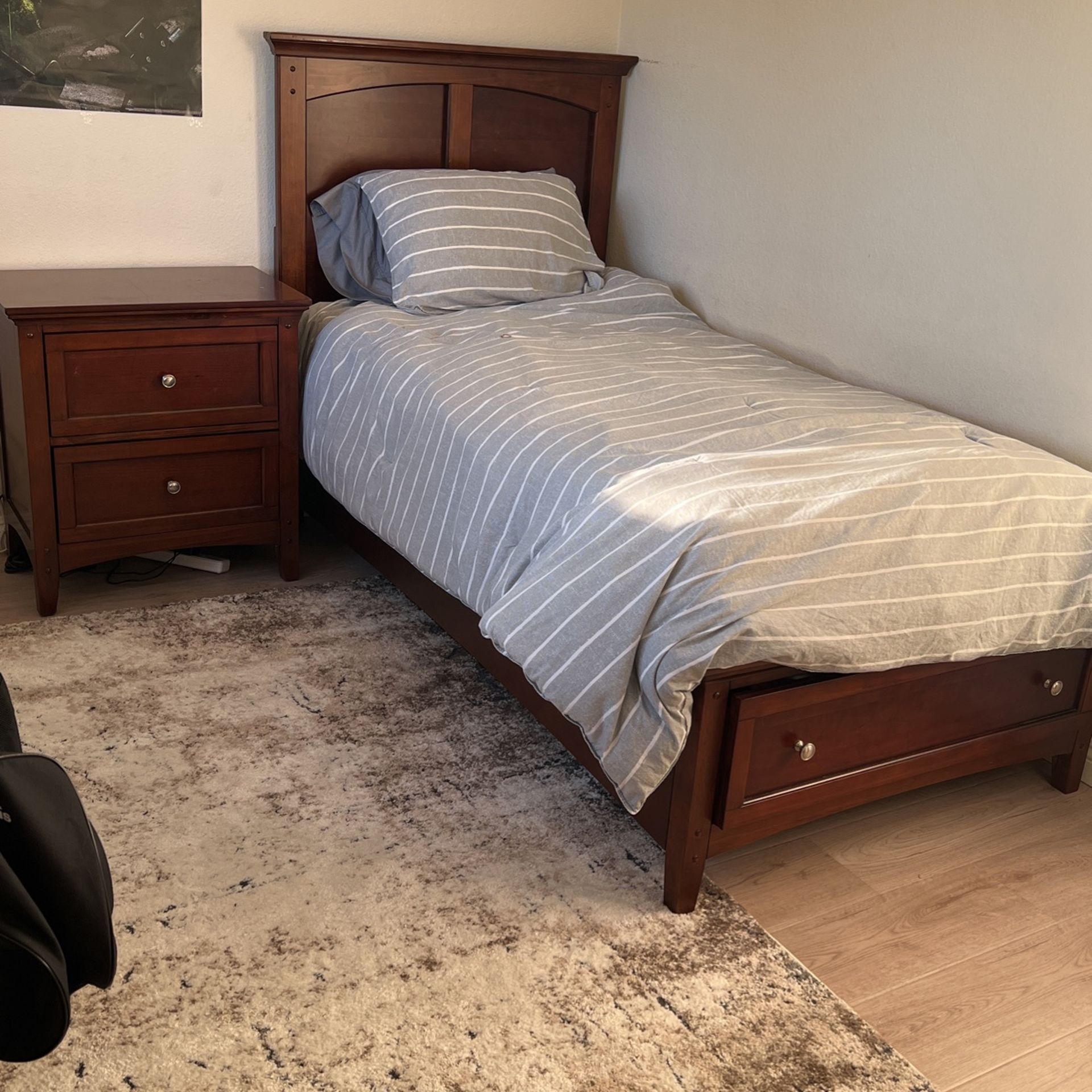 TWIN BED SET for Sale in Ontario, CA OfferUp